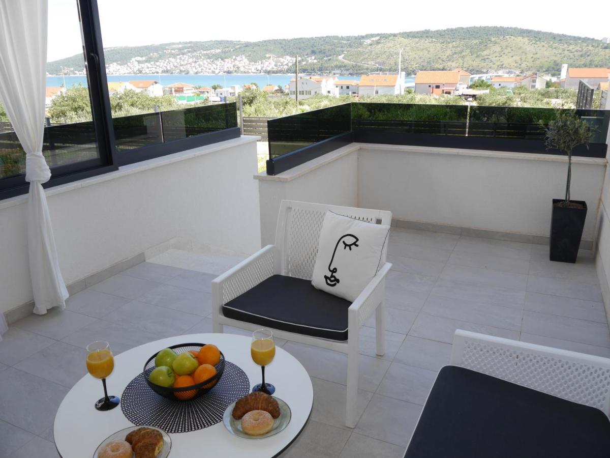 Apartment "Mon Ami" Trogir Exterior foto
